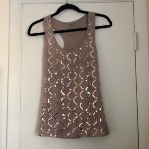 Sequin tank